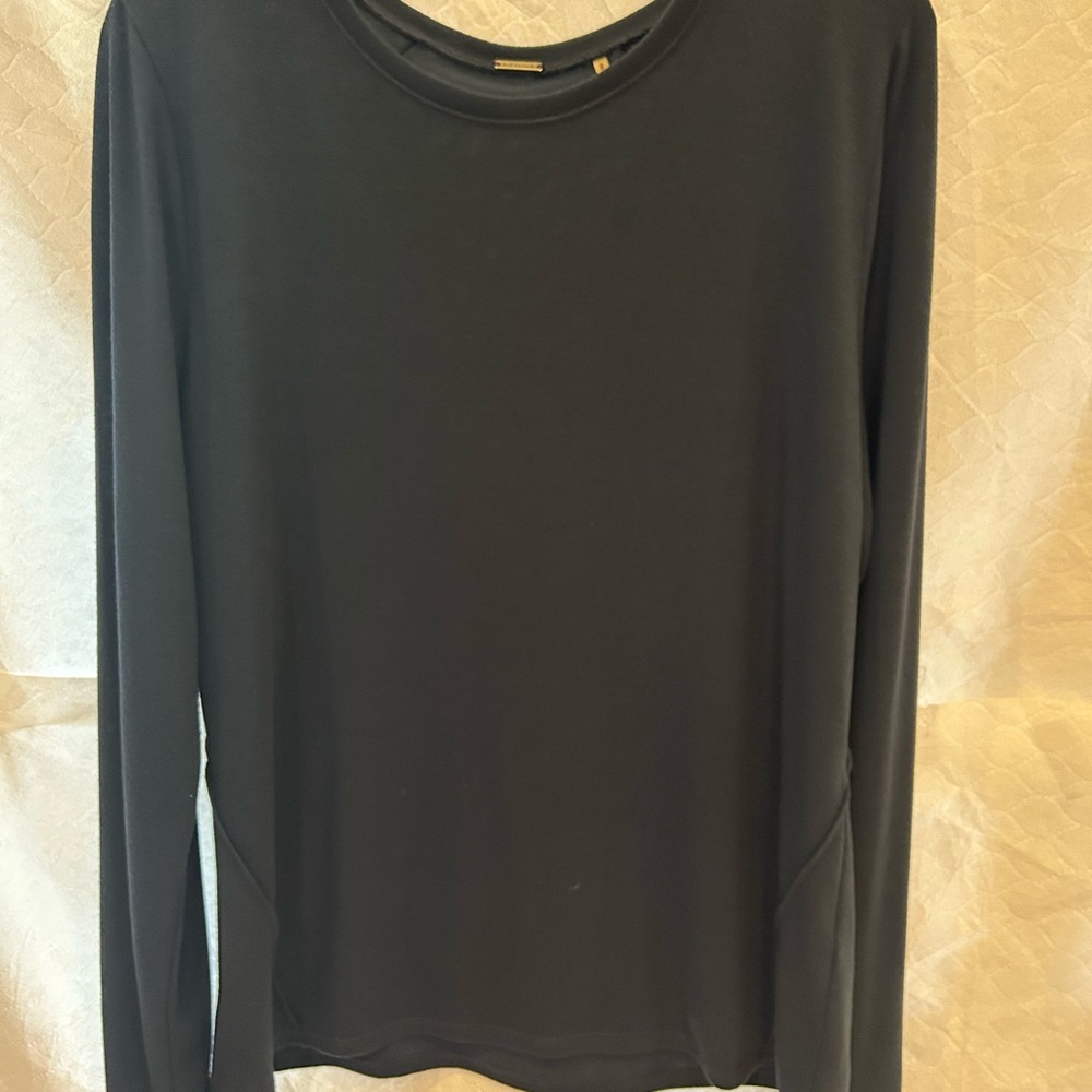 Elie Tahari Navy Long Sleeve Tee